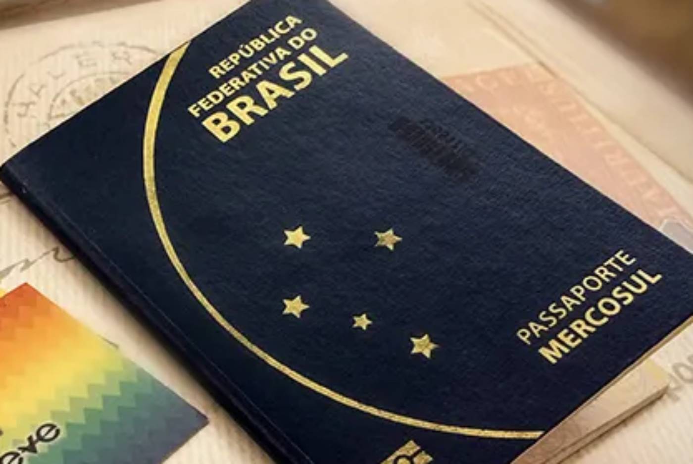 Passaporte Brasileiro - Como planejar um mochilão pela europa