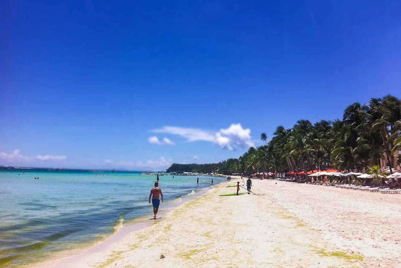White Beach em Boracay