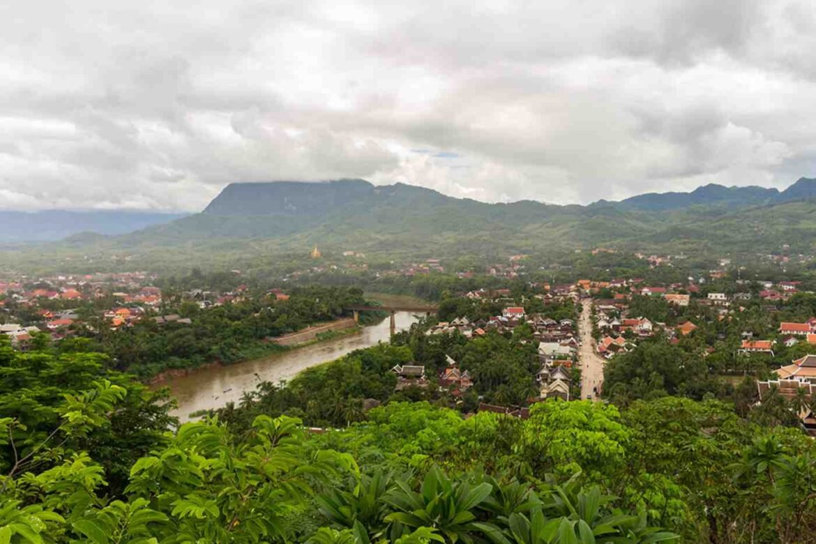 Vista aérea de Launga Prabang, no Laos