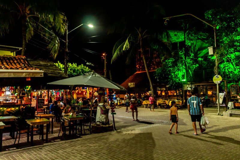 Vila de Porto de Galinhas a noite