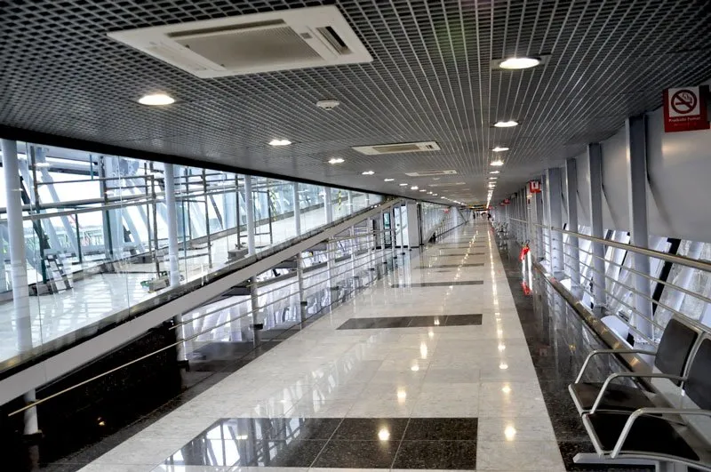 Terminal-de-Embarque-Aeroporto-de-Recife