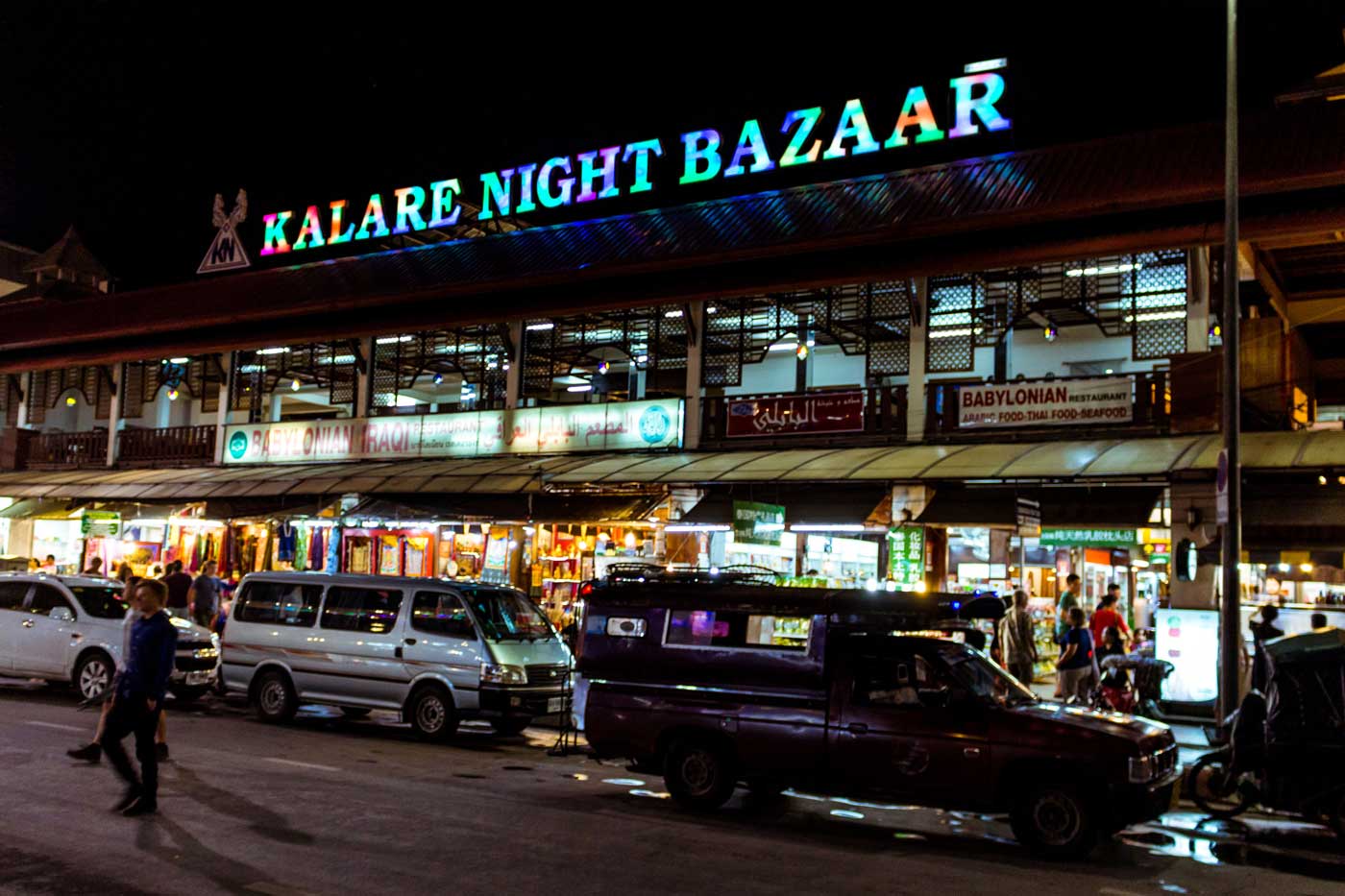Kalare Night Market em Chiang Mai, Tailândia