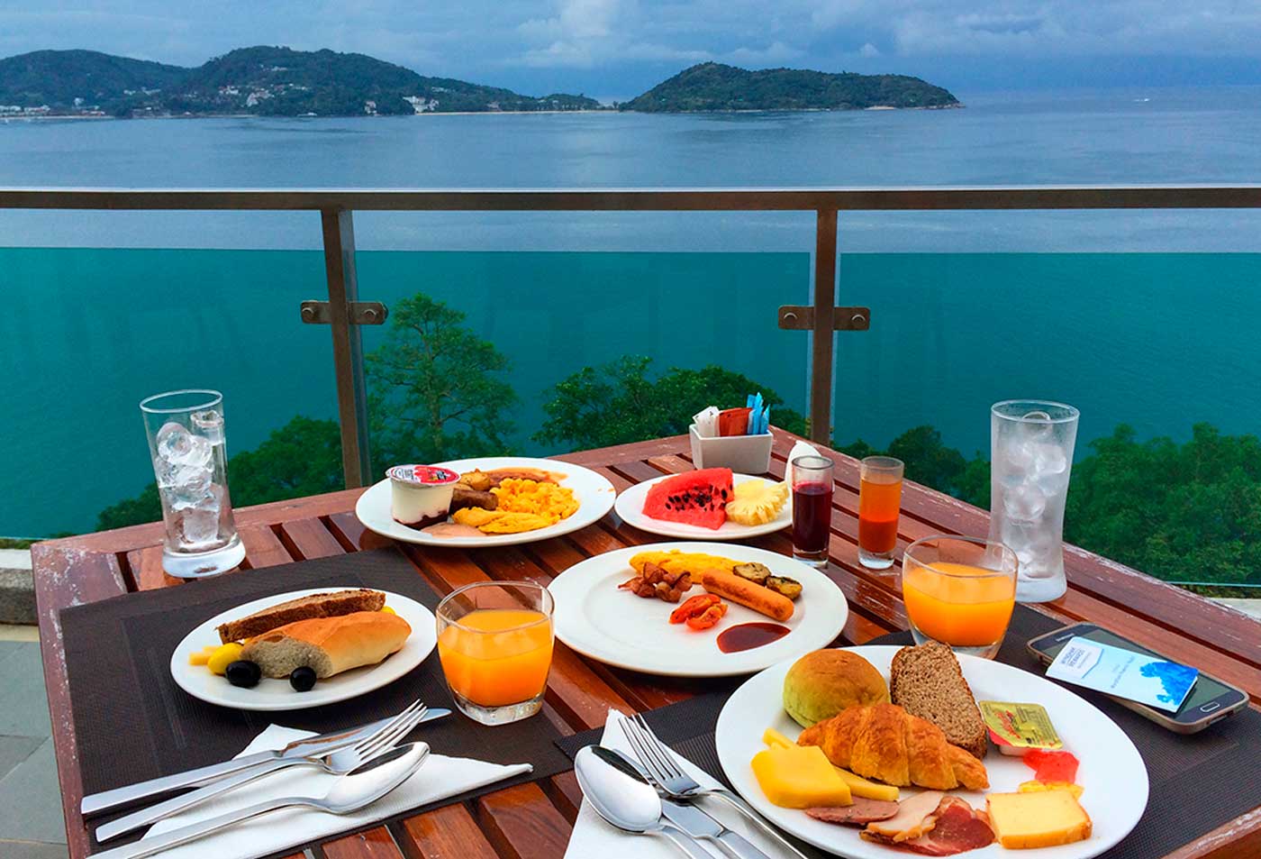 Café da manhã no Hotel Wyndham Phuket