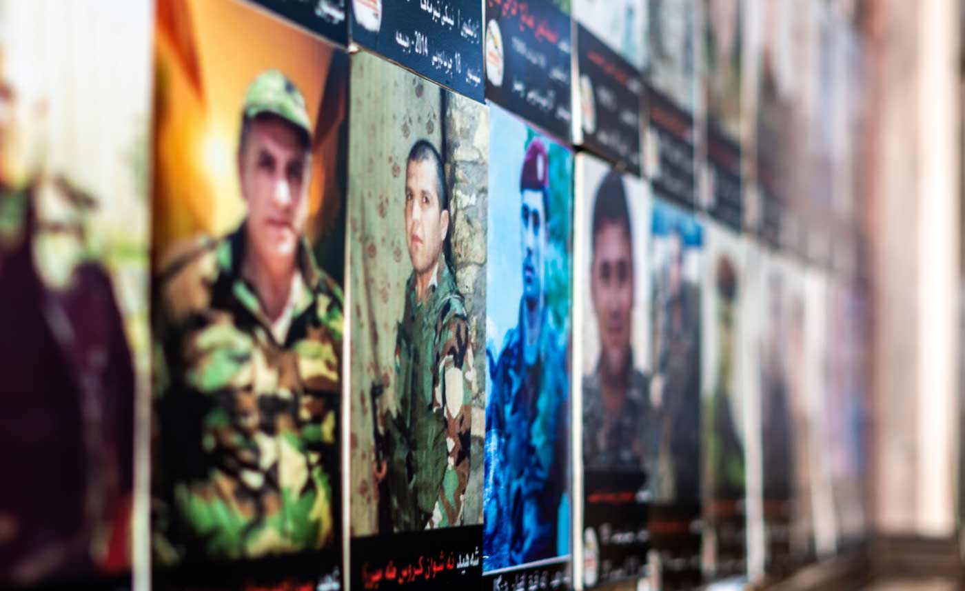 Soldados Peshmerga do Curdistão Iraquiano 
