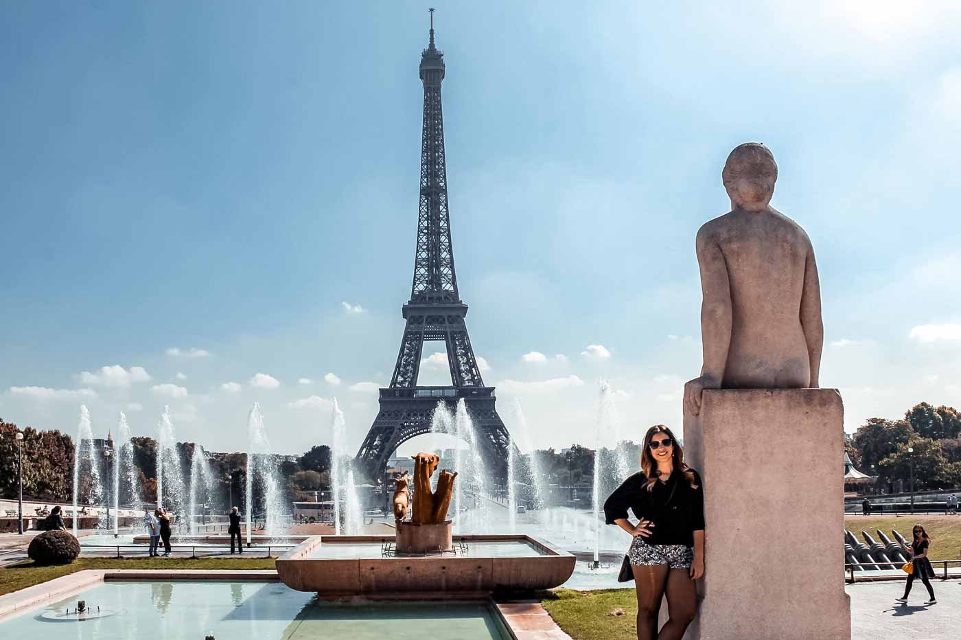 Torre Eiffel principal ponto turístico de paris