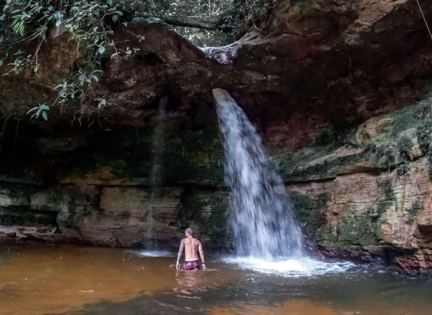 Cachoeira da Pedra Furada - Cachoeiras em Presidente Figueiredo