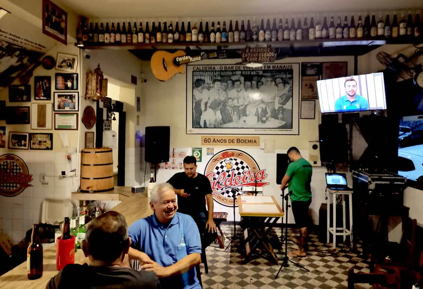Bar Caldeira no centro de Manaus