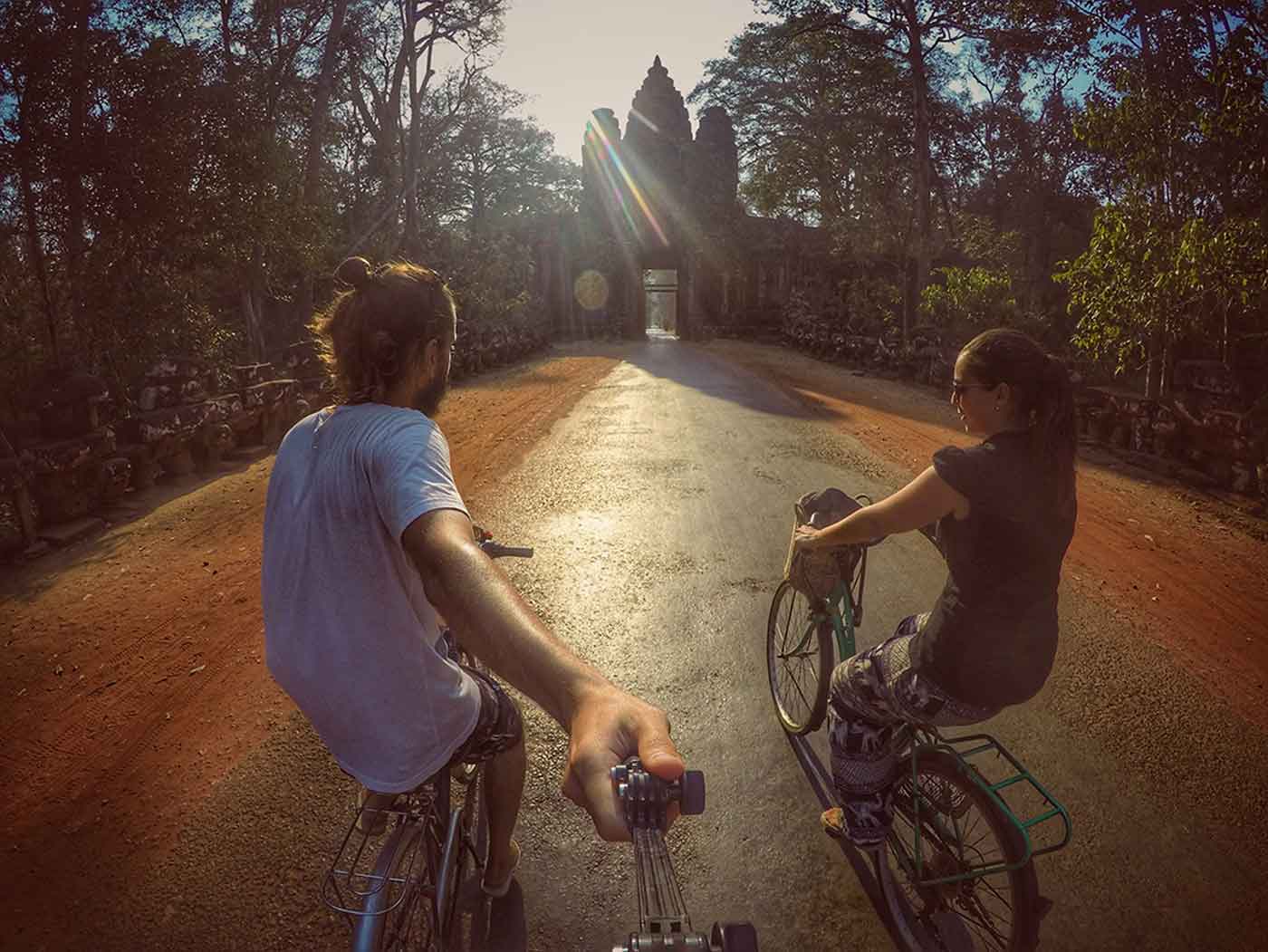 Passeio de Bicicleta em Angkor Wat